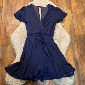 Mi‎ Ami Dress Size XS Navy Blue Flowy Flutter Short Sleeve Fit Flare Lined